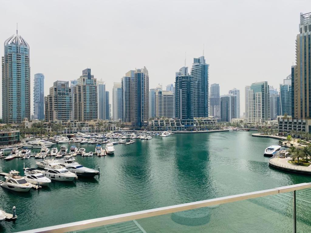 Cayan Tower Luxury Apartment With Sea View Dubai Exterior foto