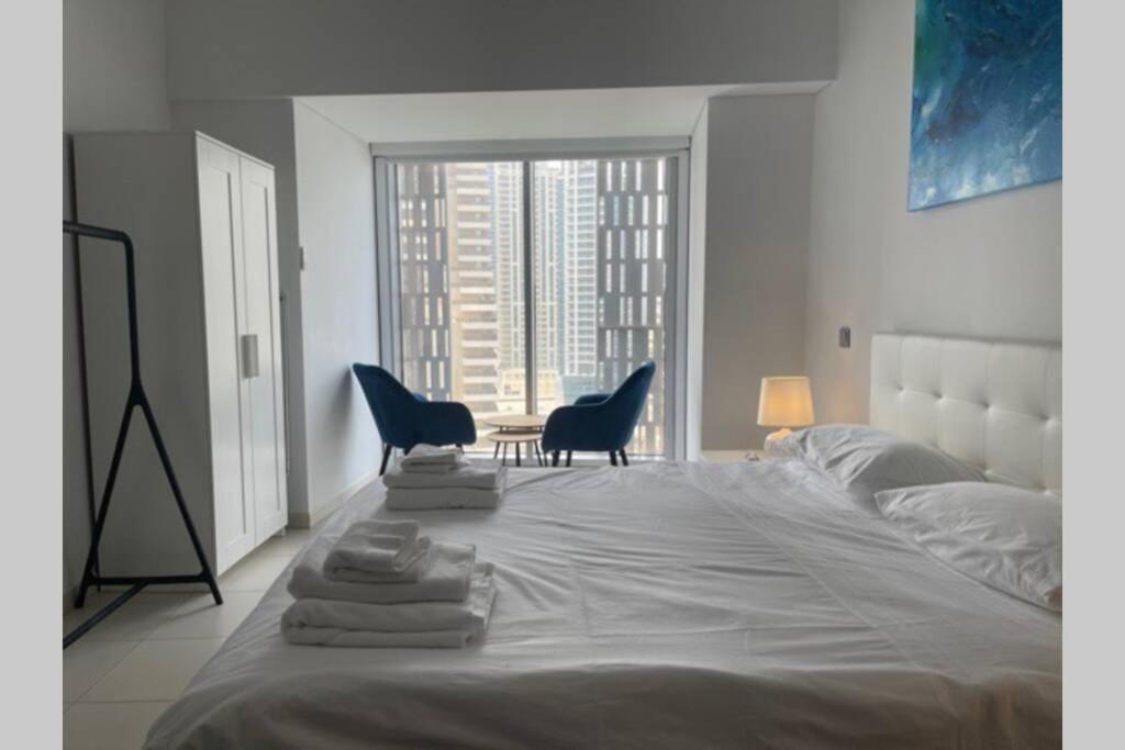 Cayan Tower Luxury Apartment With Sea View Dubai Exterior foto